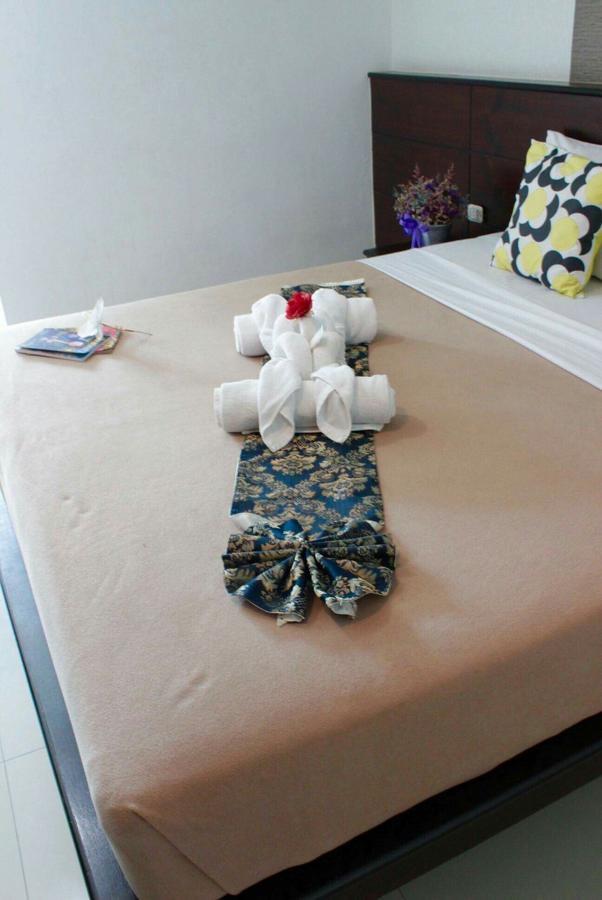 Phuthara Mansion Apartment Phuket Ngoại thất bức ảnh