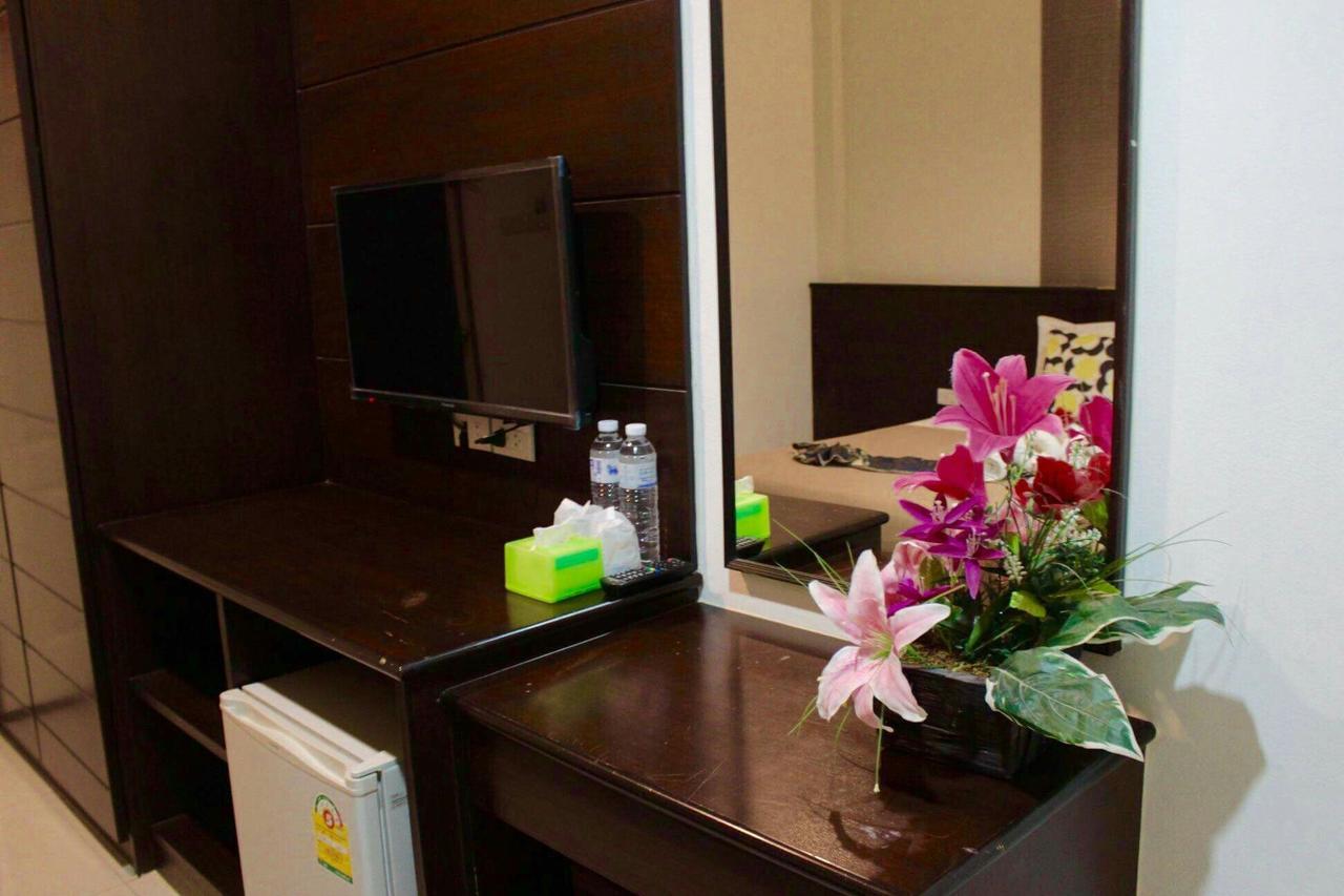 Phuthara Mansion Apartment Phuket Ngoại thất bức ảnh