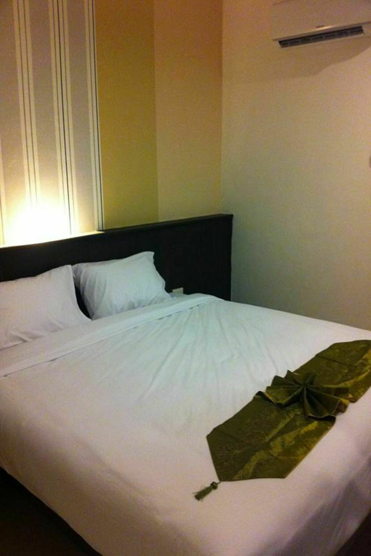 Phuthara Mansion Apartment Phuket Ngoại thất bức ảnh